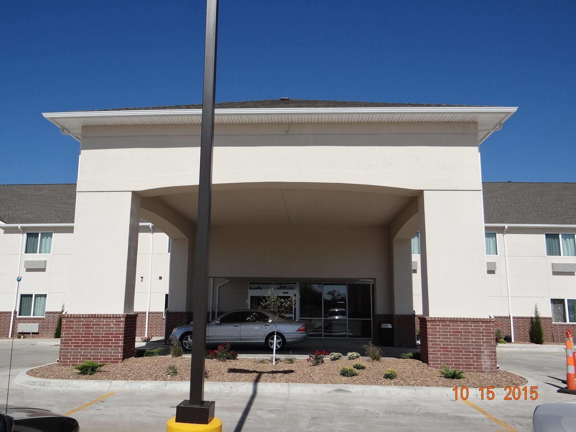 Days Inn & Suites by Wyndham El Dorado Exterior foto